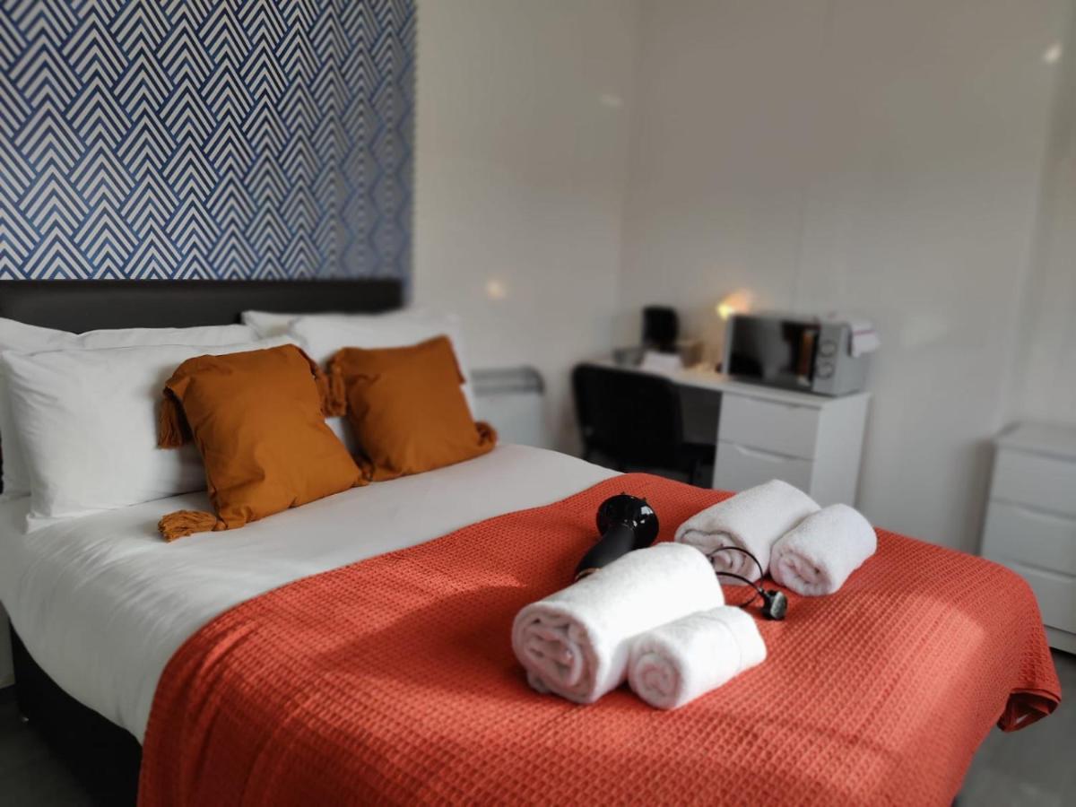 Double Ensuite Rooms Swansea Exterior foto