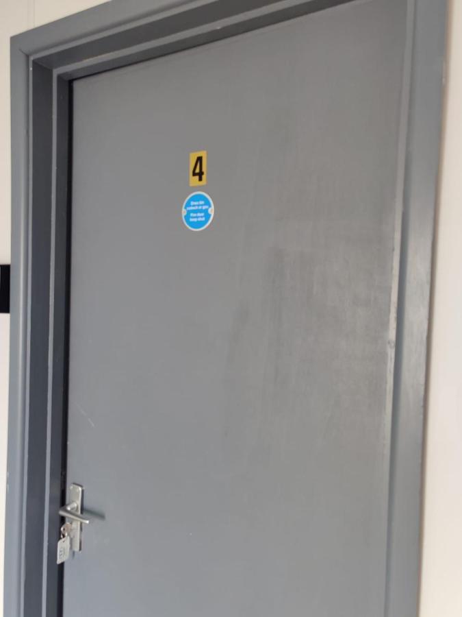 Double Ensuite Rooms Swansea Exterior foto